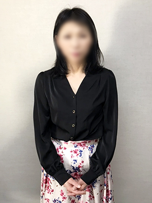 新横浜人妻デリヘル【熟女の風俗最終章 新横浜店】 紫